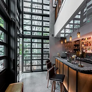 Ovolo 5*, Гонконг Китай